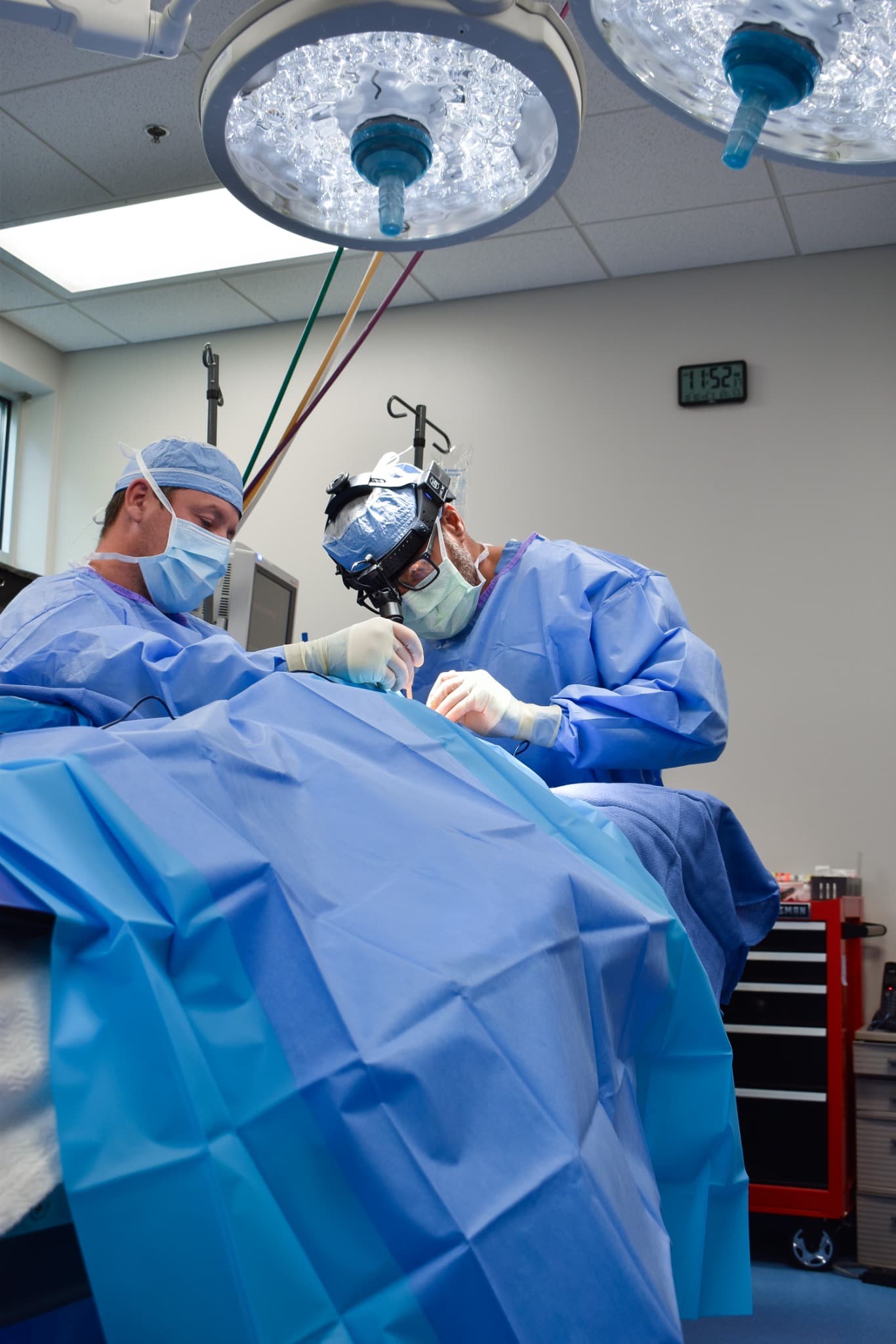 Surgical team working together in the operating room